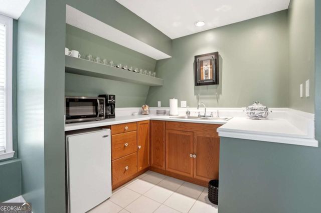 242 N Cloudland Road, Dahlonega, GA 30533
