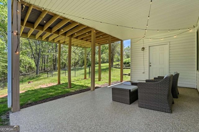 242 N Cloudland Road, Dahlonega, GA 30533