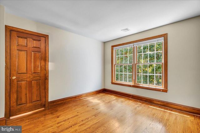 9 BRADFORD CT, Medford, NJ 08055