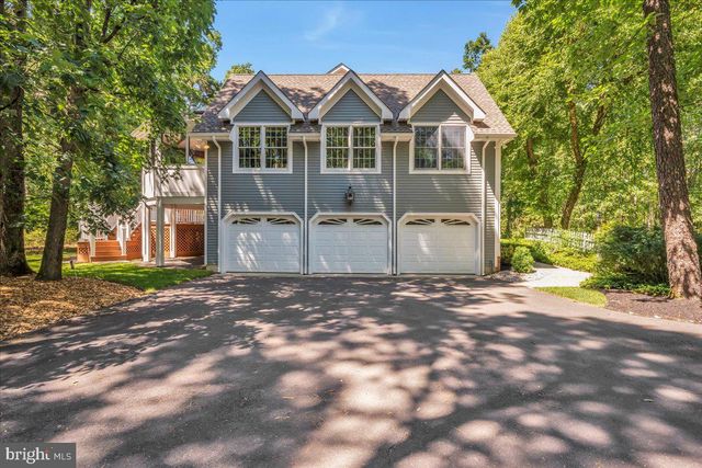 9 BRADFORD CT, Medford, NJ 08055