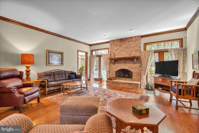 9 BRADFORD CT, Medford, NJ 08055