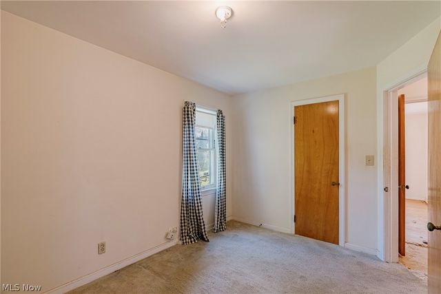 1004 Woodview Road, Cleveland Heights, OH 44121