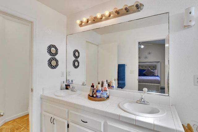 2024 Aaron Dr, Yuba City, CA 95993