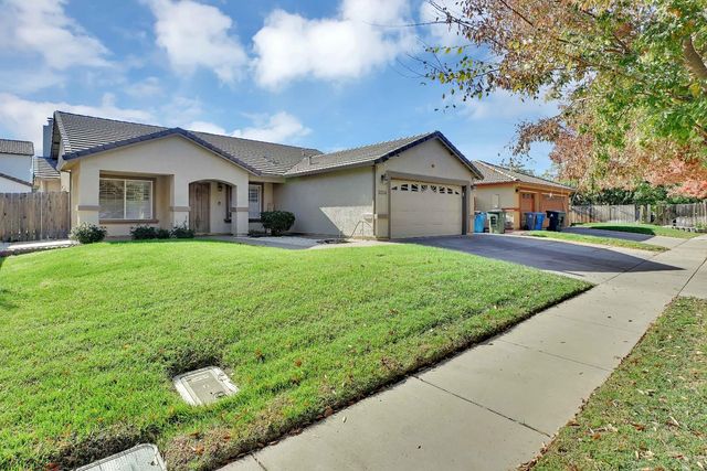 2024 Aaron Dr, Yuba City, CA 95993