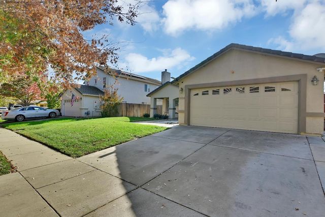 2024 Aaron Dr, Yuba City, CA 95993
