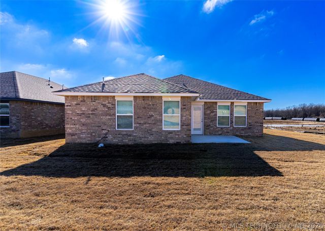 27113 E 109th Street S, Coweta, OK 74429