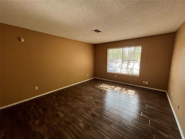 829 Russell Circle, Norman, OK 73071