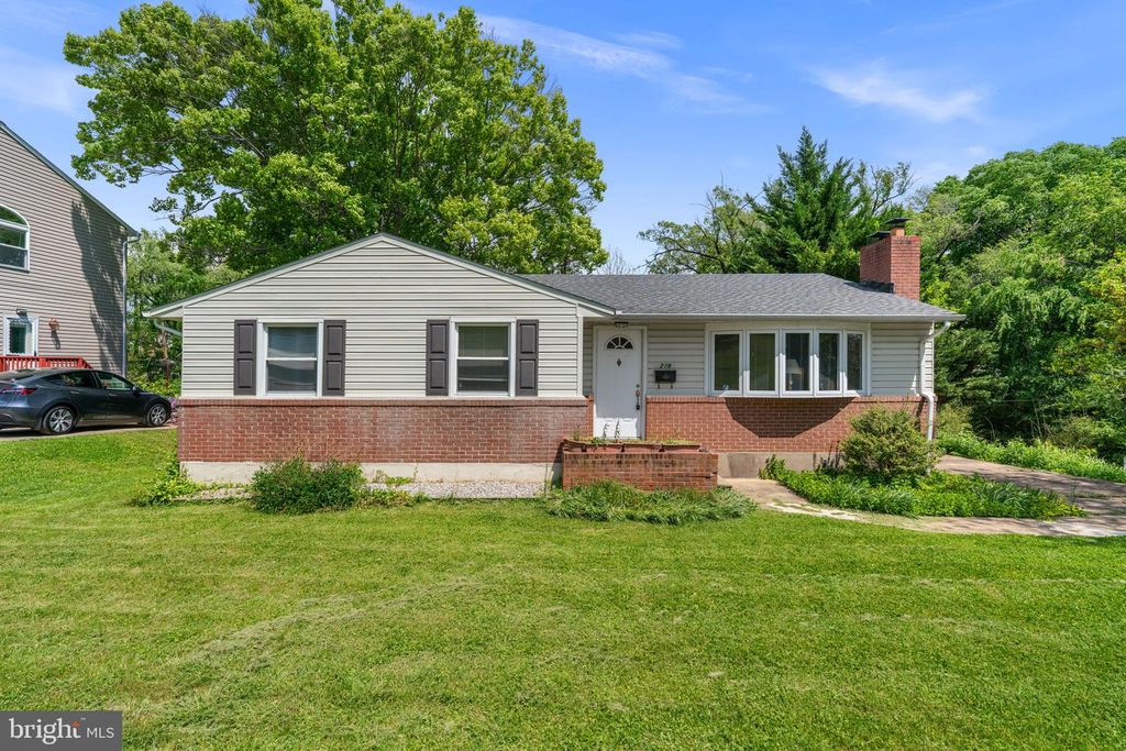 Image 1 of property listing at 218 CINDER RD, Lutherville Timonium, MD 21093