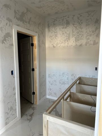 310 S Dallas Avenue, Moore, OK 73160