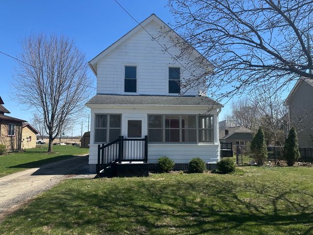 26 N Cannonball Trail, Bristol, IL 60512