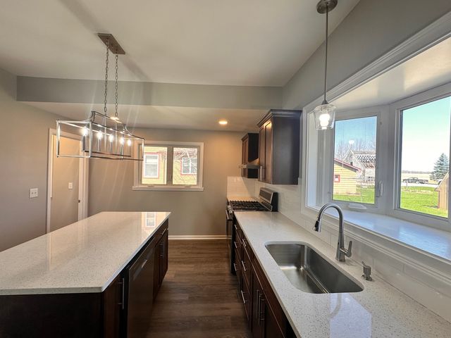 26 N Cannonball Trail, Bristol, IL 60512