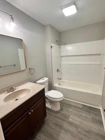 26 N Cannonball Trail, Bristol, IL 60512