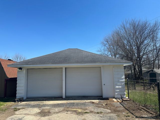 26 N Cannonball Trail, Bristol, IL 60512