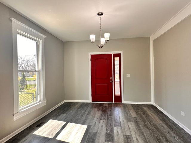 26 N Cannonball Trail, Bristol, IL 60512