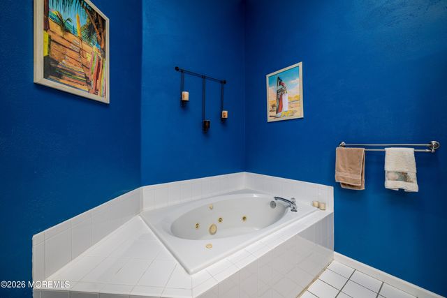 15 Bayview Court, Long Branch, NJ 07740