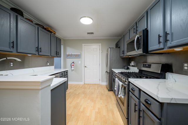 15 Bayview Court, Long Branch, NJ 07740