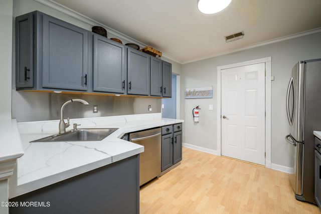 15 Bayview Court, Long Branch, NJ 07740