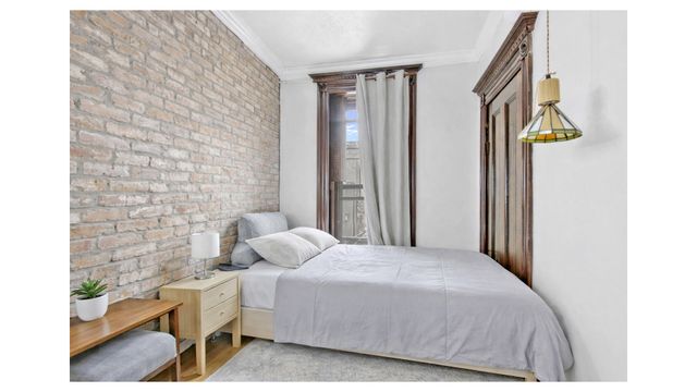 916 PUTNAM Avenue, New York City, NY 11221