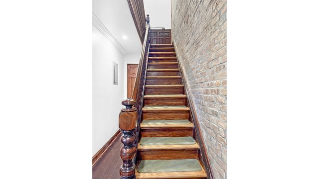 916 PUTNAM Avenue, New York City, NY 11221