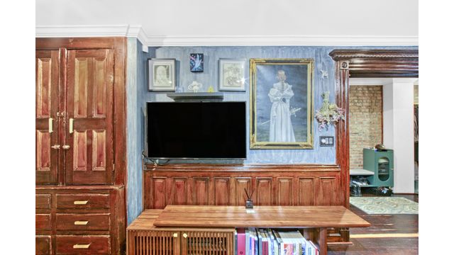 916 PUTNAM Avenue, New York City, NY 11221