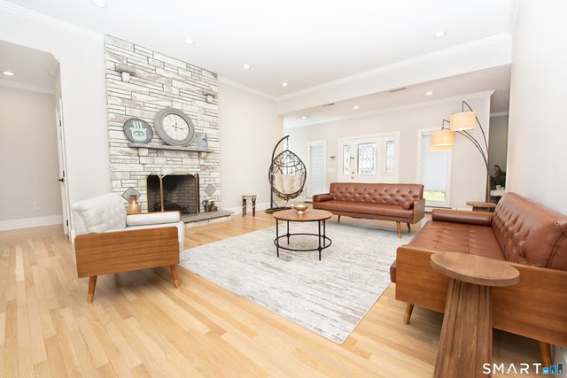 35 Golden Hill Lane, Shelton, CT 06484