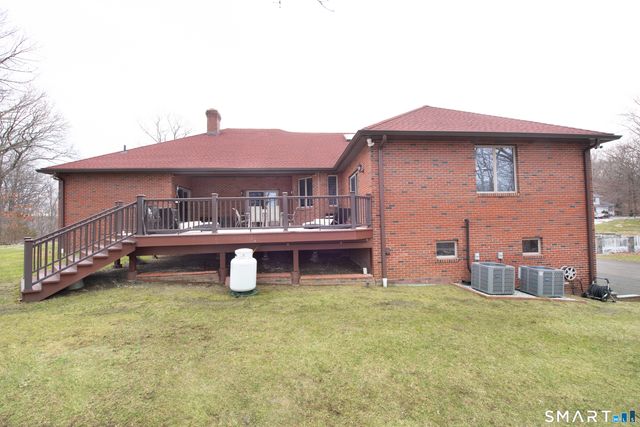 35 Golden Hill Lane, Shelton, CT 06484