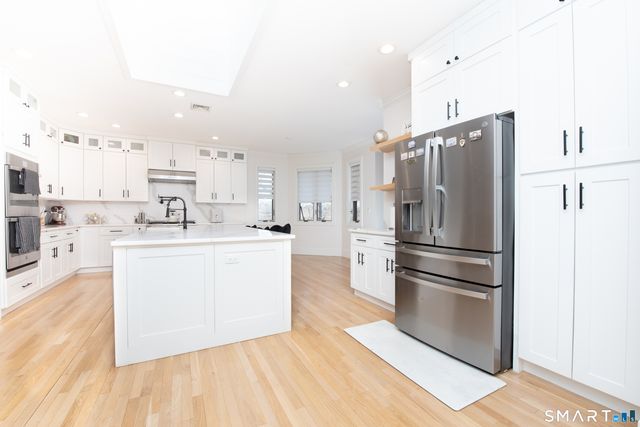 35 Golden Hill Lane, Shelton, CT 06484