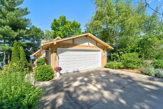 6126 Overlook Drive, Mcfarland, WI 53558