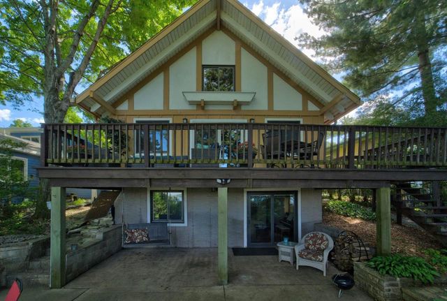 6126 Overlook Drive, Mcfarland, WI 53558