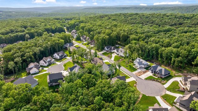 5070 Virginia Pine Road, Signal Mountain, TN 37377