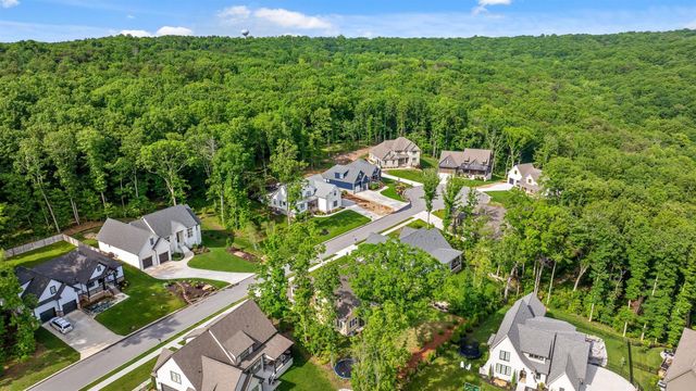 5070 Virginia Pine Road, Signal Mountain, TN 37377