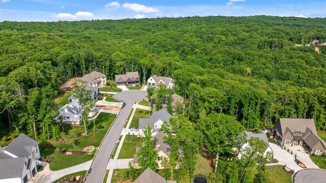 5070 Virginia Pine Road, Signal Mountain, TN 37377