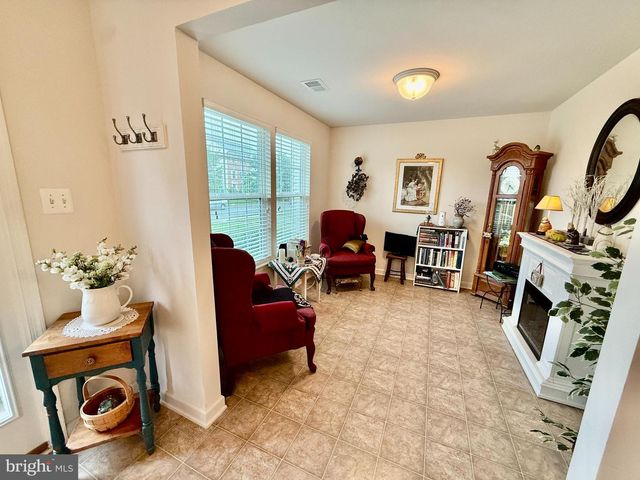 42963 SPYDER PL, Chantilly, VA 20152