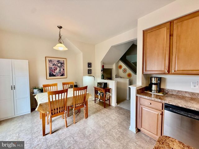 42963 SPYDER PL, Chantilly, VA 20152