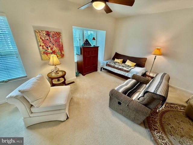 42963 SPYDER PL, Chantilly, VA 20152