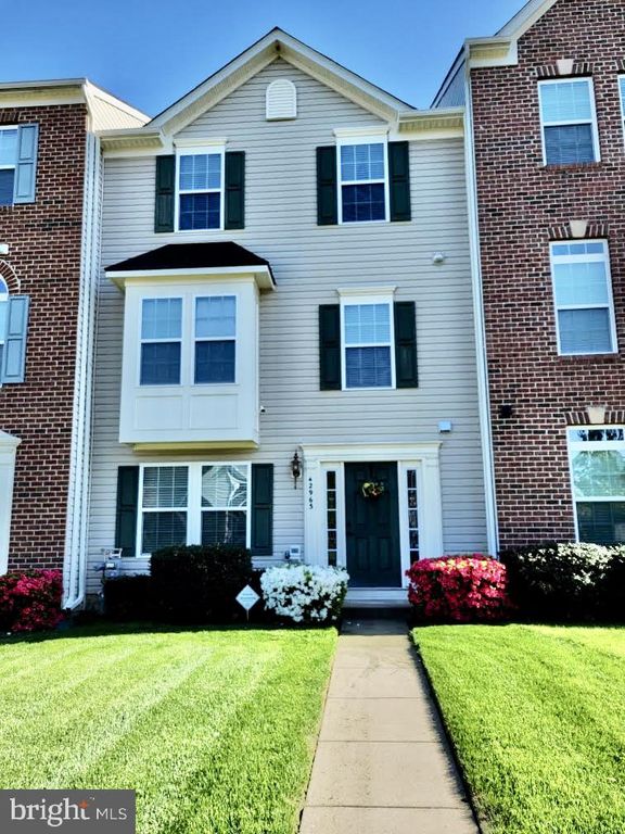42963 SPYDER PL, Chantilly, VA 20152