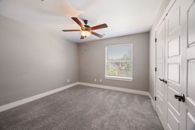 334 W Kinniburgh Drive, Farmington, AR 72730