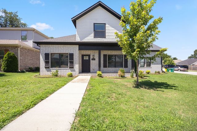 334 W Kinniburgh Drive, Farmington, AR 72730
