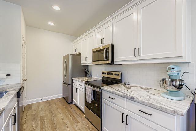 6811 Joelene Rae Drive, Arlington, TX 76001