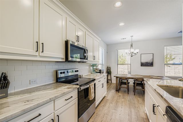 6811 Joelene Rae Drive, Arlington, TX 76001