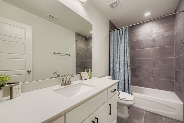 6811 Joelene Rae Drive, Arlington, TX 76001