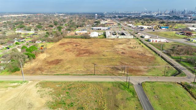 0 31st Street N, Texas City, TX 77590