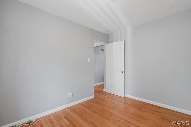 1607 Barbara Drive, St Charles, MO 63303