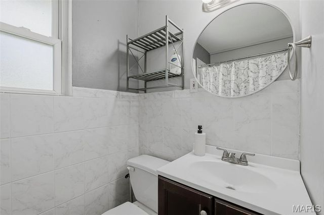 1607 Barbara Drive, St Charles, MO 63303