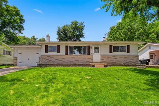1607 Barbara Drive, St Charles, MO 63303