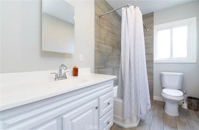 1241 W 89th St, Los Angeles, CA 90044