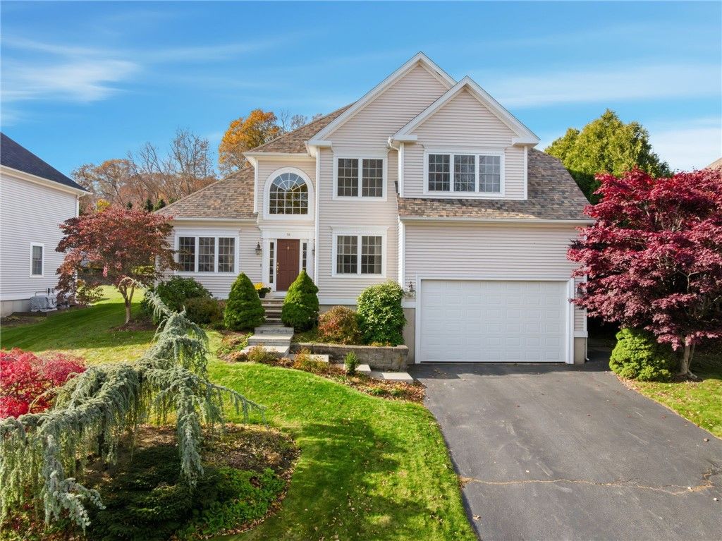 18 Susan Drive, Cumberland, RI 02864