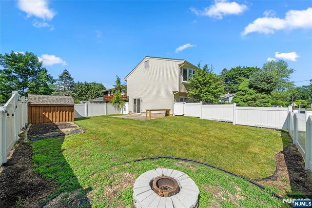 212 Frankfort Avenue, Northvale, NJ 07647