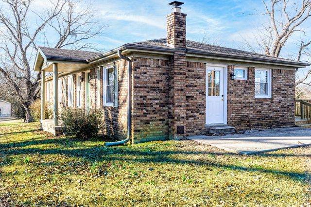 180 Fussell Hill Loop, Erin, TN 37061