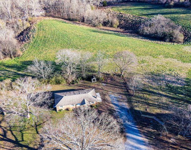 180 Fussell Hill Loop, Erin, TN 37061